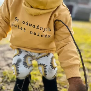 Dres *Do odważnych świat należy*