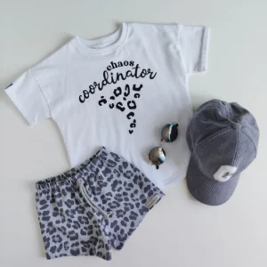 T-shirt BIAŁY "Chaos coordinator/cętki"