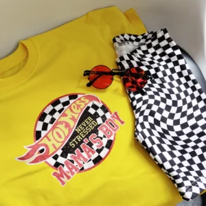 T-shirt CYTRYNA "Hot mess- mama's boy"