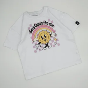 T-shirt BIAŁY *Here comes the sun* >od ręki 104/110<