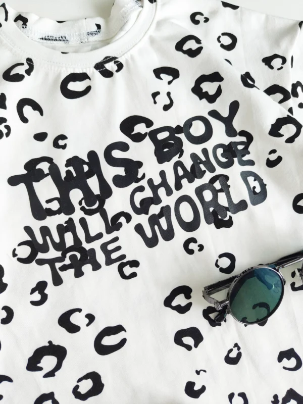 Zestaw letni THIS BOY WILL CHANGE THE WORLD >od ręki 116/122< - obrazek 2