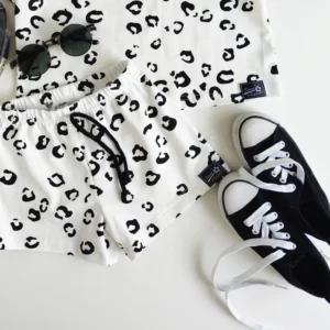 Szorty typu paper bag CĘTKI ECRU >od ręki 104<